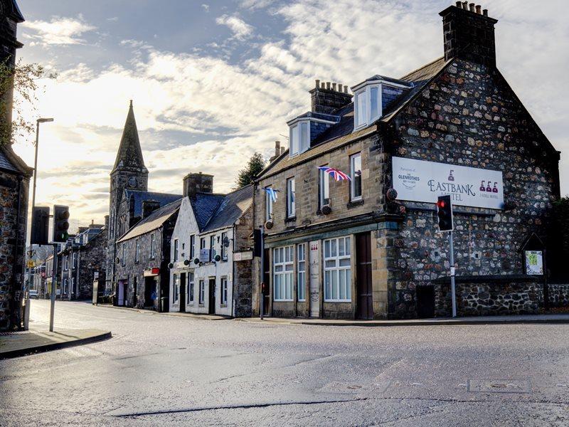 Oyo Eastbank Hotel, Speyside Scotland Rothes Экстерьер фото