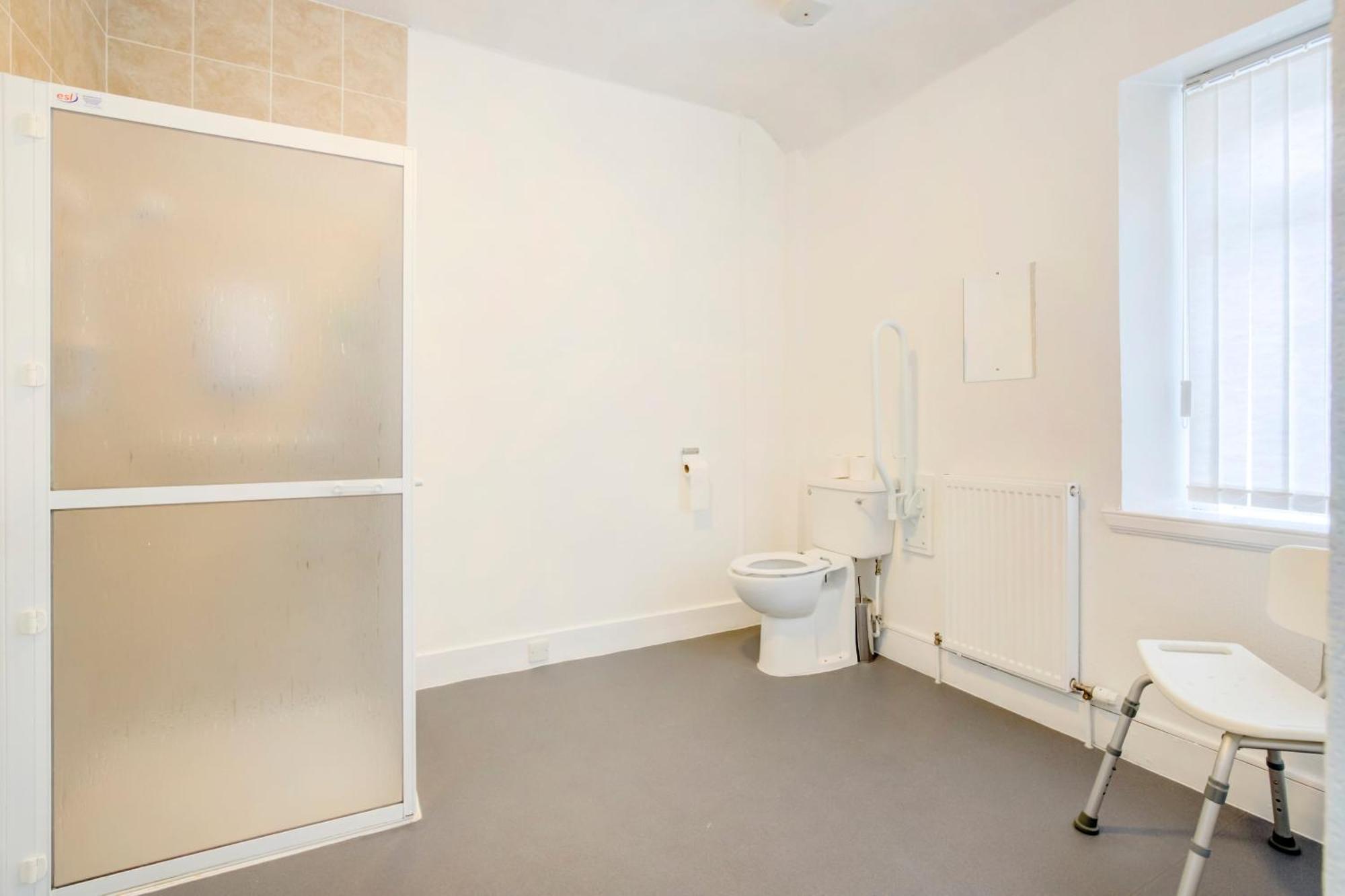 Oyo Eastbank Hotel, Speyside Scotland Rothes Экстерьер фото