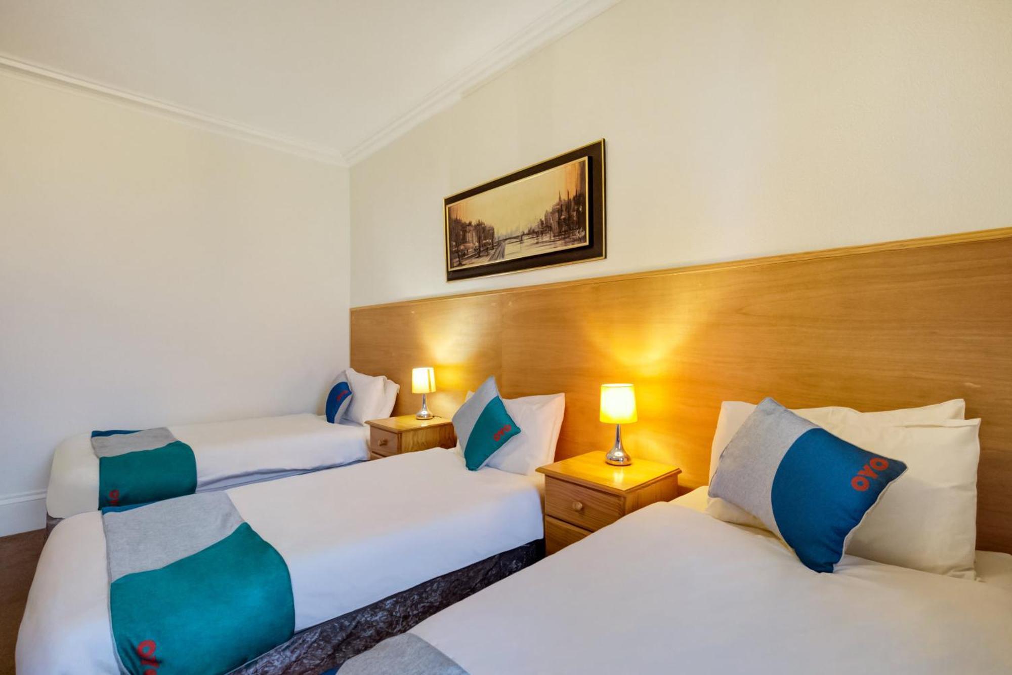Oyo Eastbank Hotel, Speyside Scotland Rothes Экстерьер фото