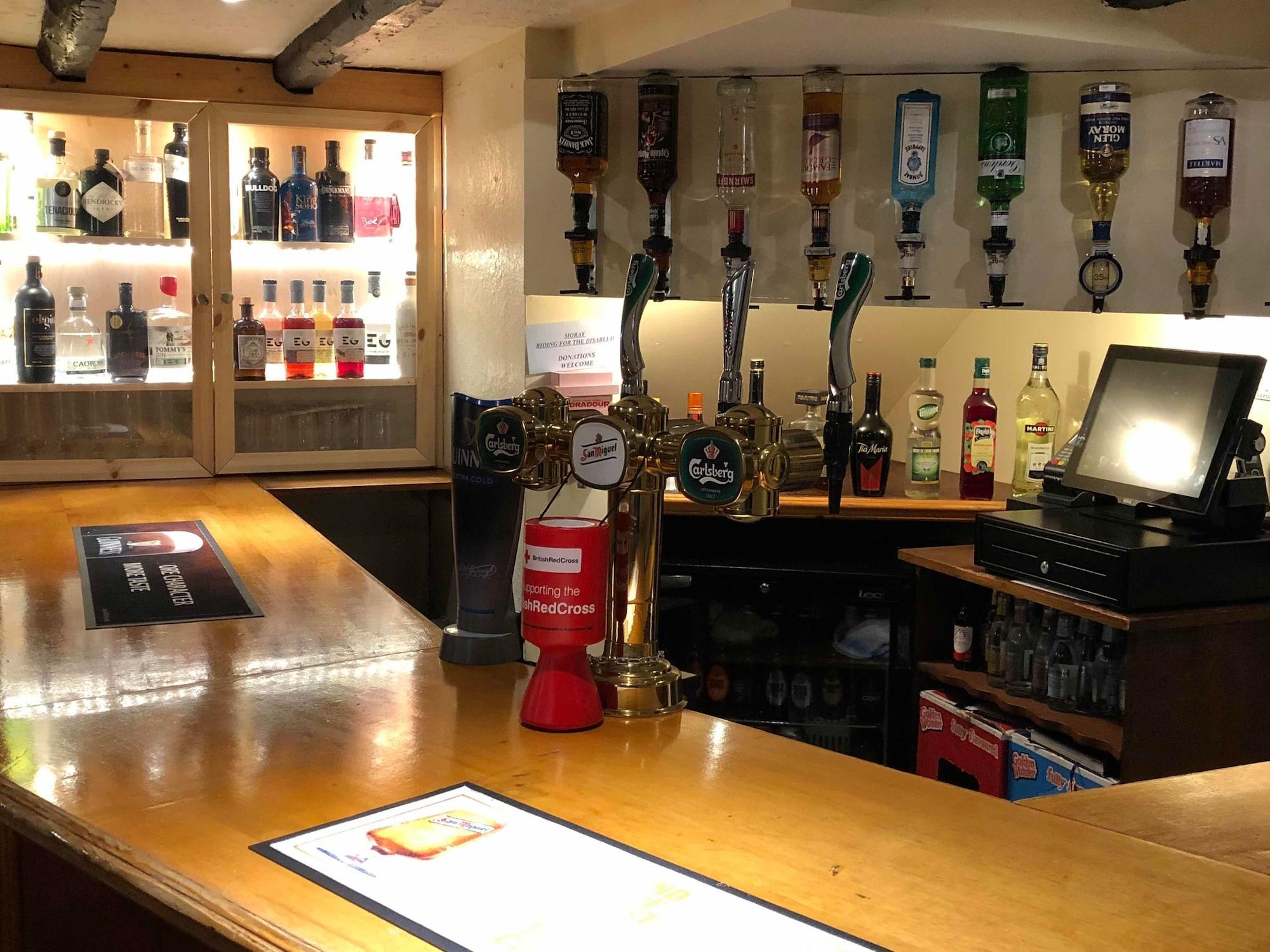 Oyo Eastbank Hotel, Speyside Scotland Rothes Экстерьер фото